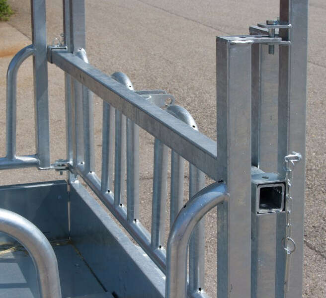 KERBL Viereckraufe mit Palisadenfressgitter